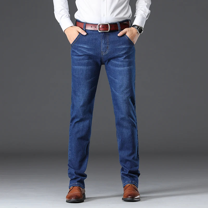 Herren Jeans im lässigen Business-Stil mit gerader Passform und Taschen