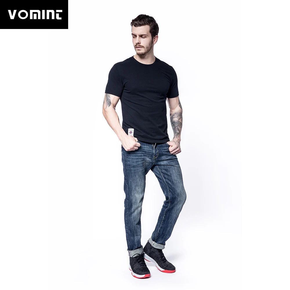 Herren T-Shirt aus weichem Lycra mit kurzem Arm in einfarbigem Design