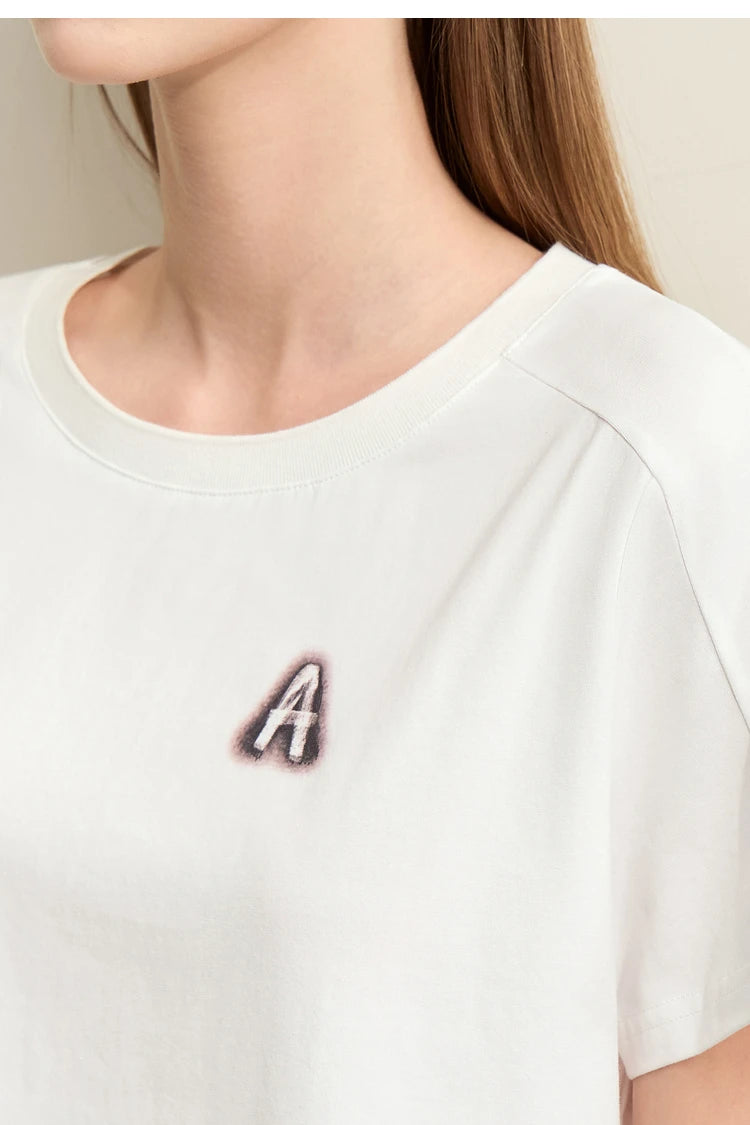 Damen T-Shirts im minimalistischen Stil mit lässigem O-Ausschnitt und Druck