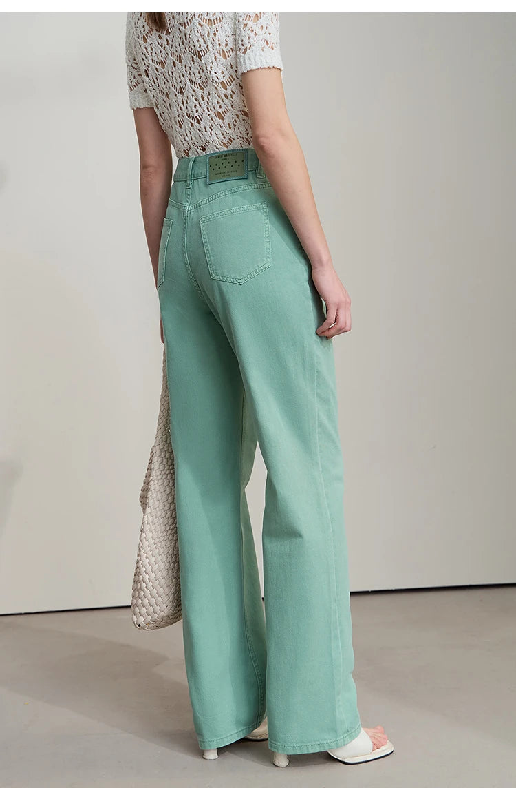 Damenjeans im minimalistischen Retro-Stil mit geradem Bein aus Baumwolle