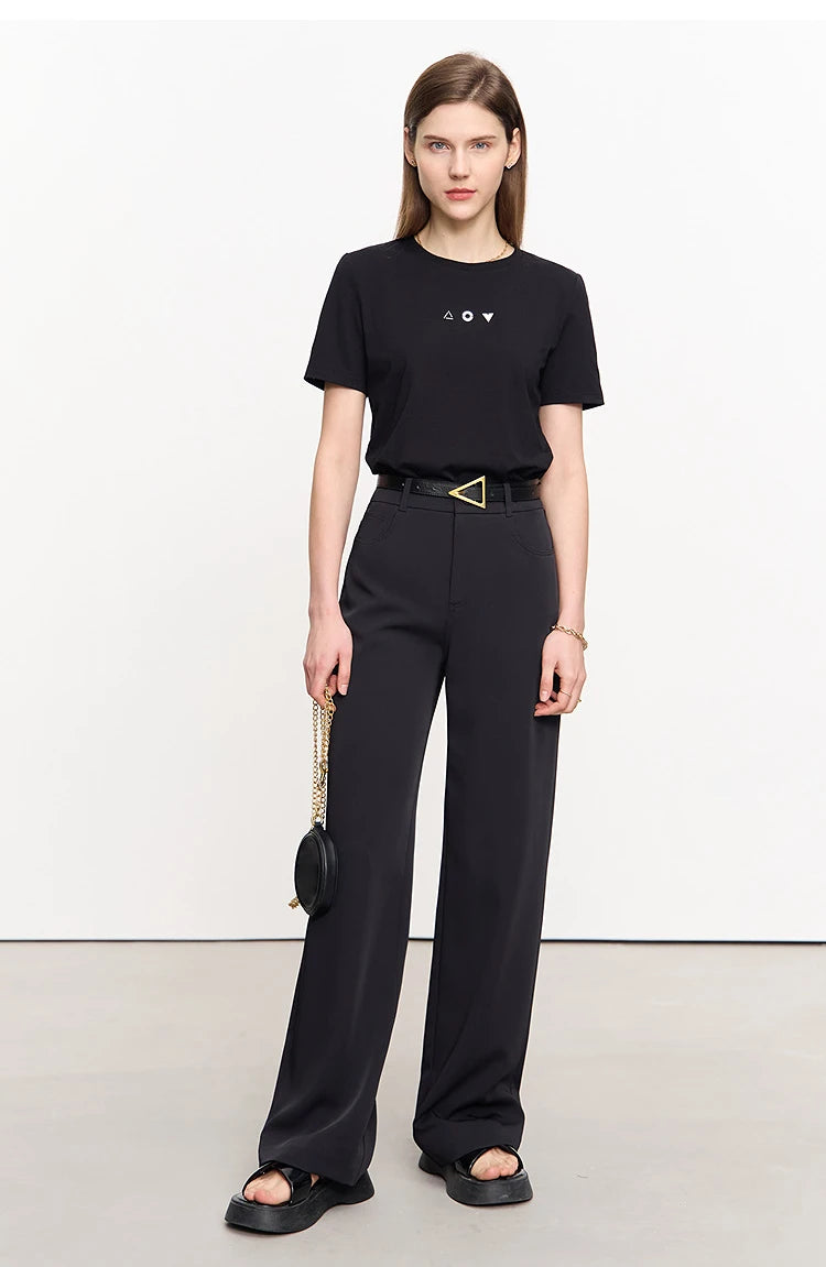 Damen T-Shirt mit O-Ausschnitt und geometrischer Dekoration aus antibakterieller Baumwolle