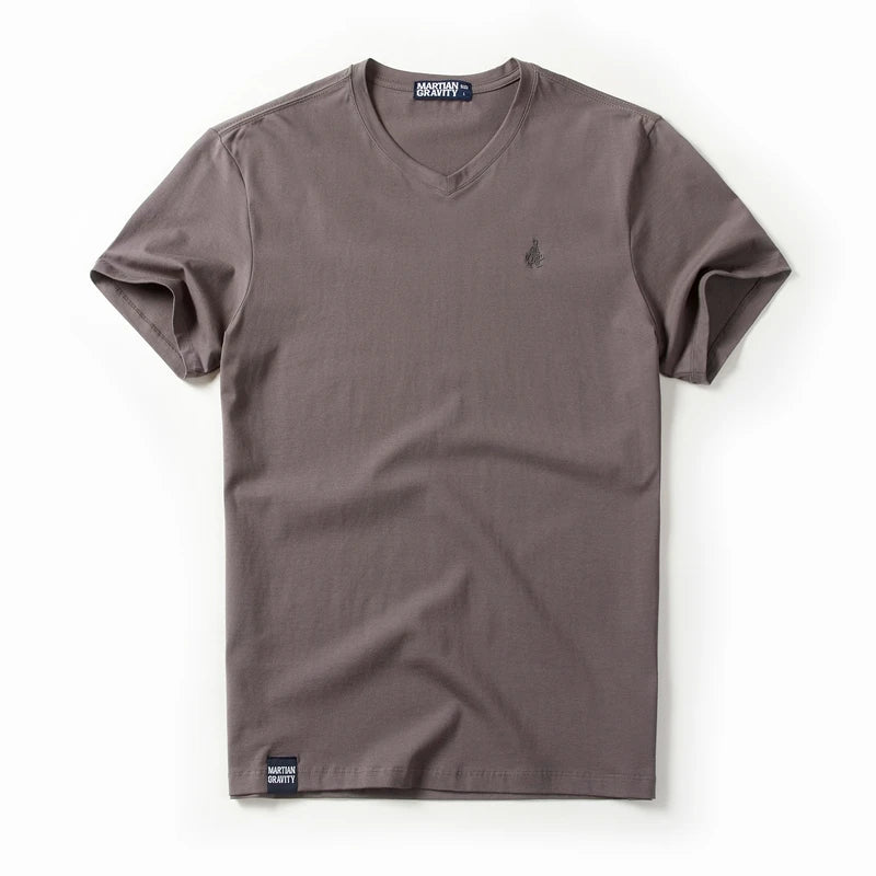 Männer T-Shirt aus einfarbigem Baumwollstoff mit V-Ausschnitt und kurzen Ärmeln