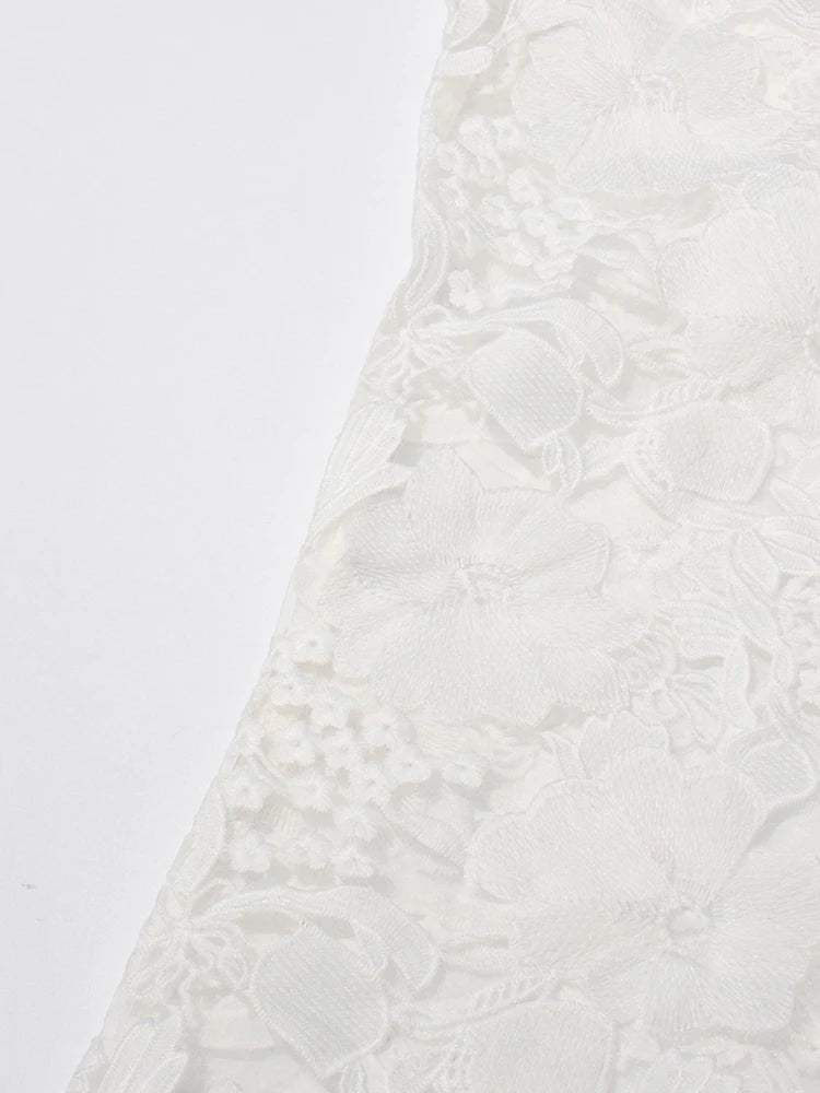 Schulterfreies ärmelloses Damen-Kleid mit Patchwork und Diamant-Details – elegantes Design für besondere Anlässe