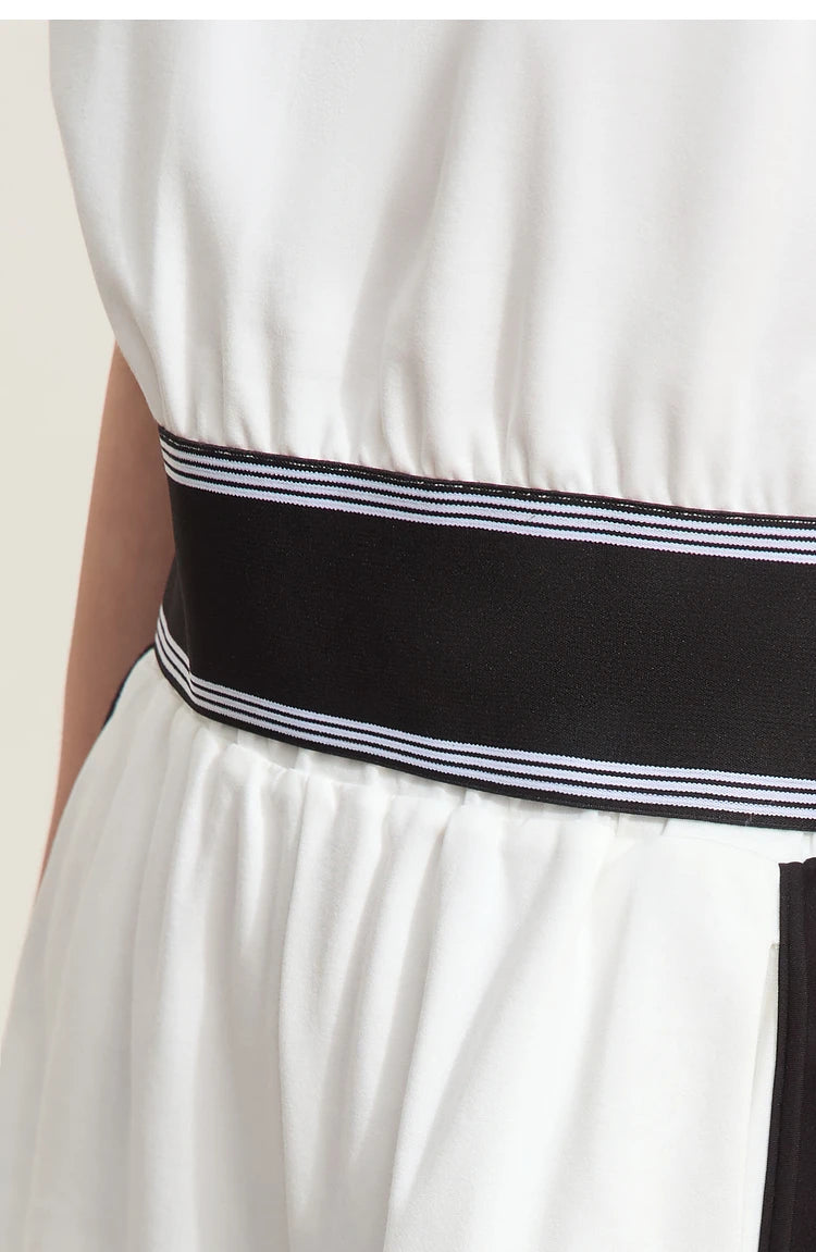 Damen Shorts im Minimalismus-Stil mit neuer Stretch-weite und ärmellos