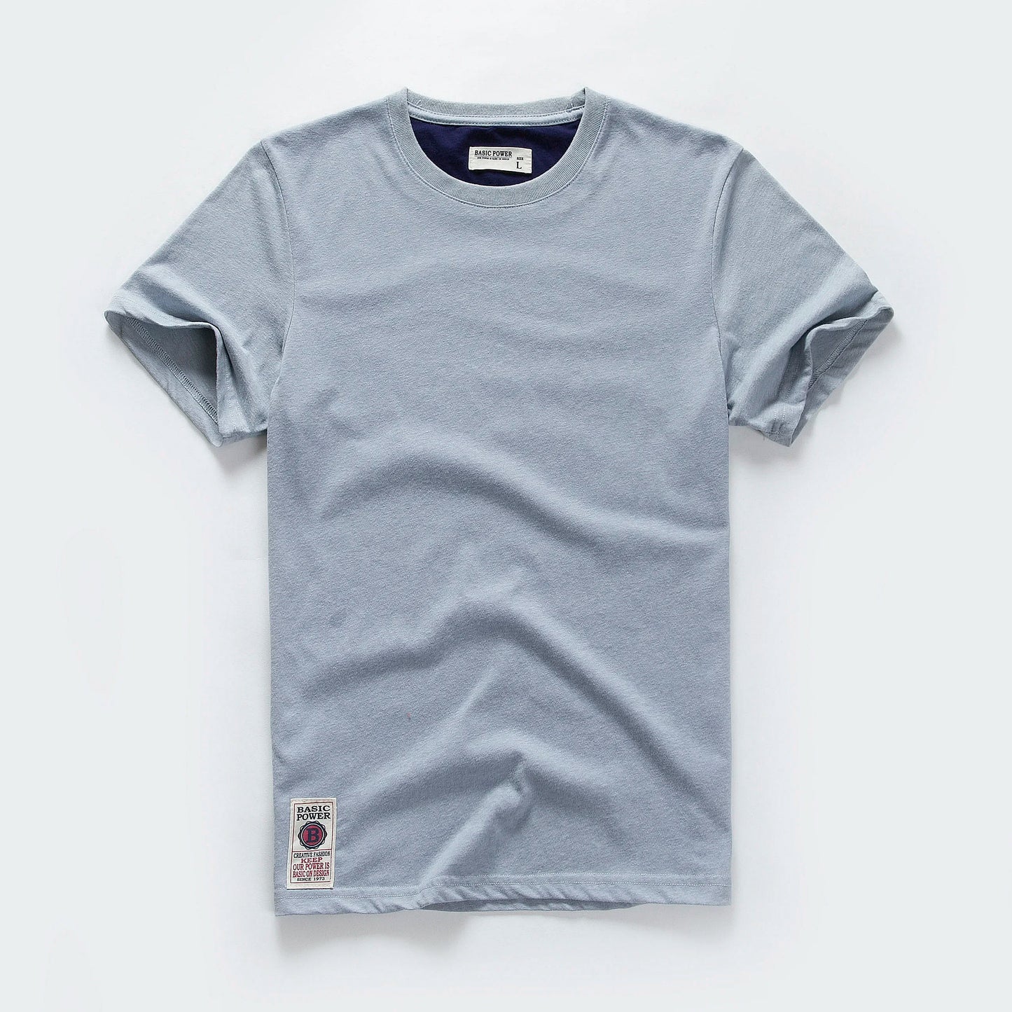 Männer T-Shirt aus Baumwolle im klassischen O-Ansatz mit hochwertiger Verarbeitung