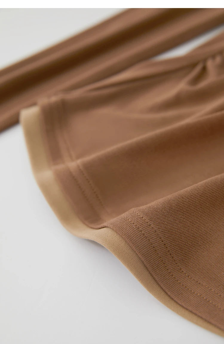 Damen T-Shirts im Minimalismus-Stil mit Patchwork für den Herbst 2024