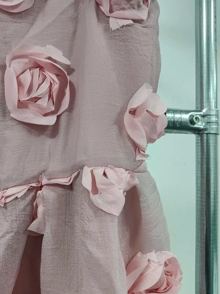 Langer Damen-Trenchcoat mit Patchwork-Streifen, Gürtel und Reverskragen – modisch und elegant