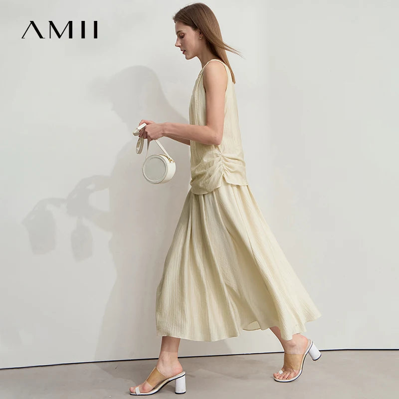 Sommerliches Damenkleid aus Romanstoff mit kurzen Ärmeln und O-Ausschnitt – figurbetontes Design für den Alltag