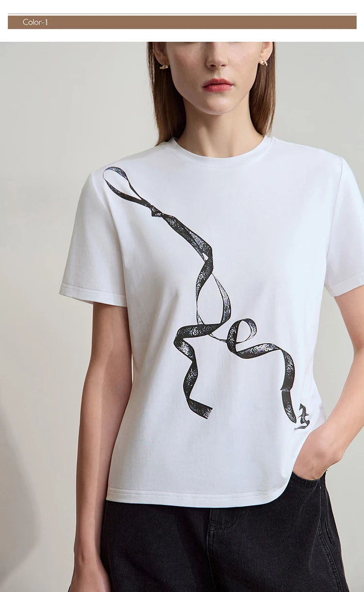 Damen T-Shirt im Minimalismus-Stil mit coolem Druck aus antimikrobieller Baumwolle