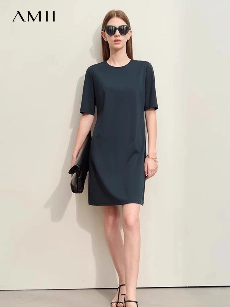 Ärmelloses Sommerkleid mit A-Linien-Schnitt und Schlitz – elegant und modisch in Schwarz