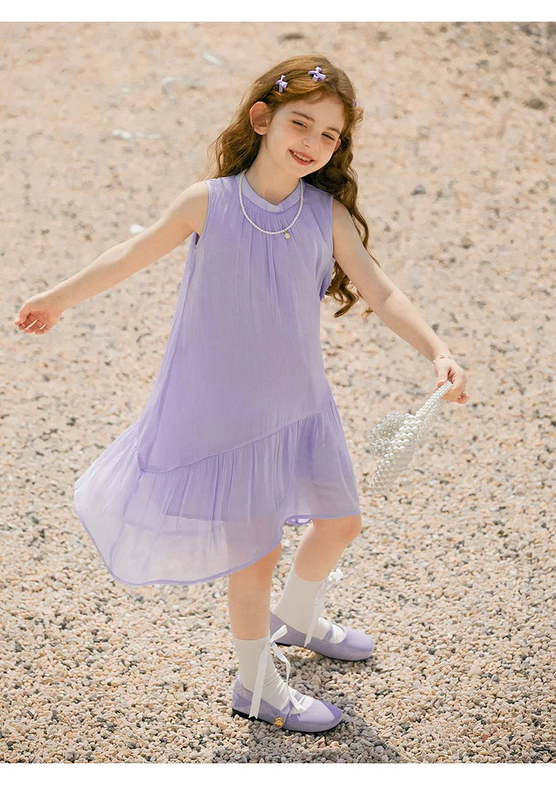 Ärmelloses Sommerkleid mit kleinen Blumen für Mädchen und passende Mutterkleid-Option aus 100% Baumwolle – ideal für den Strandurlaub