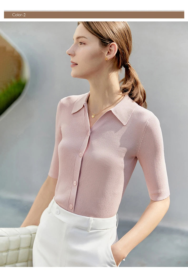 Damen T-Shirt im minimalistischen Stil aus leichter Baumwolle für den Sommer