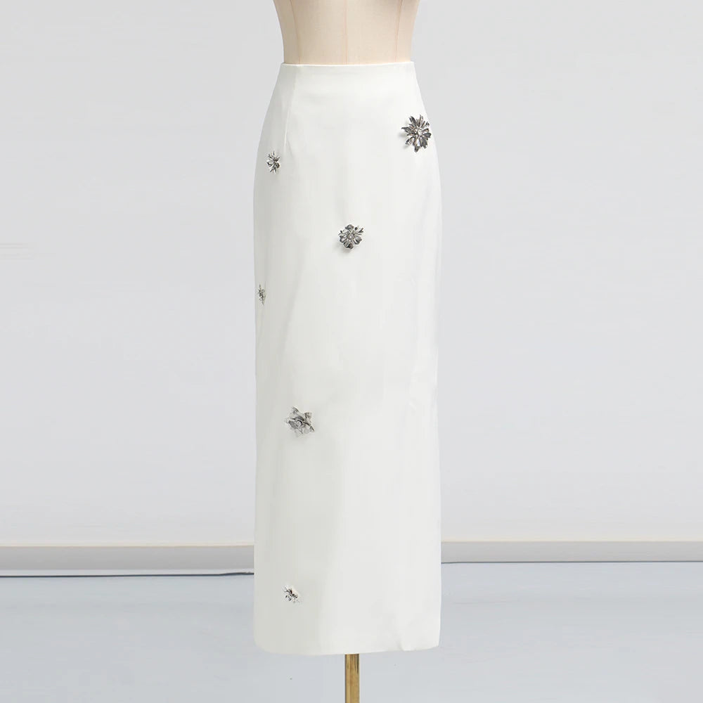 Elegantes Damenkleid mit Rundhalsausschnitt, kurzen Ärmeln und Pailletten-Patchwork-Design – ideal für besondere Anlässe.