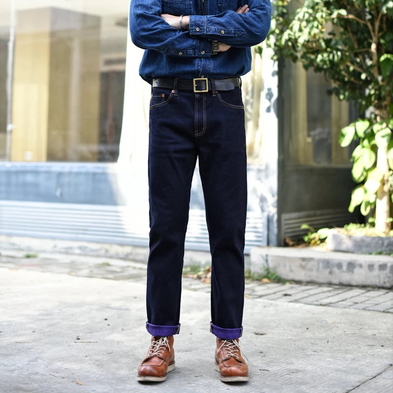 Herren Jeans im Vintage-Stil mit doppelseitiger Färbung und Kanten