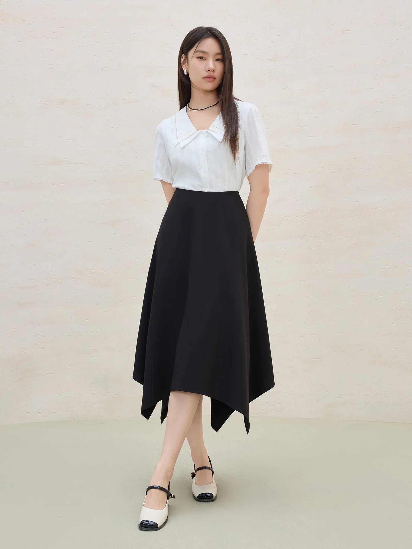 Lässiges Plus-Size Commuter-Shirt mit Rock – Vielseitiges Zweiteiler-Set für Frühling und Sommer