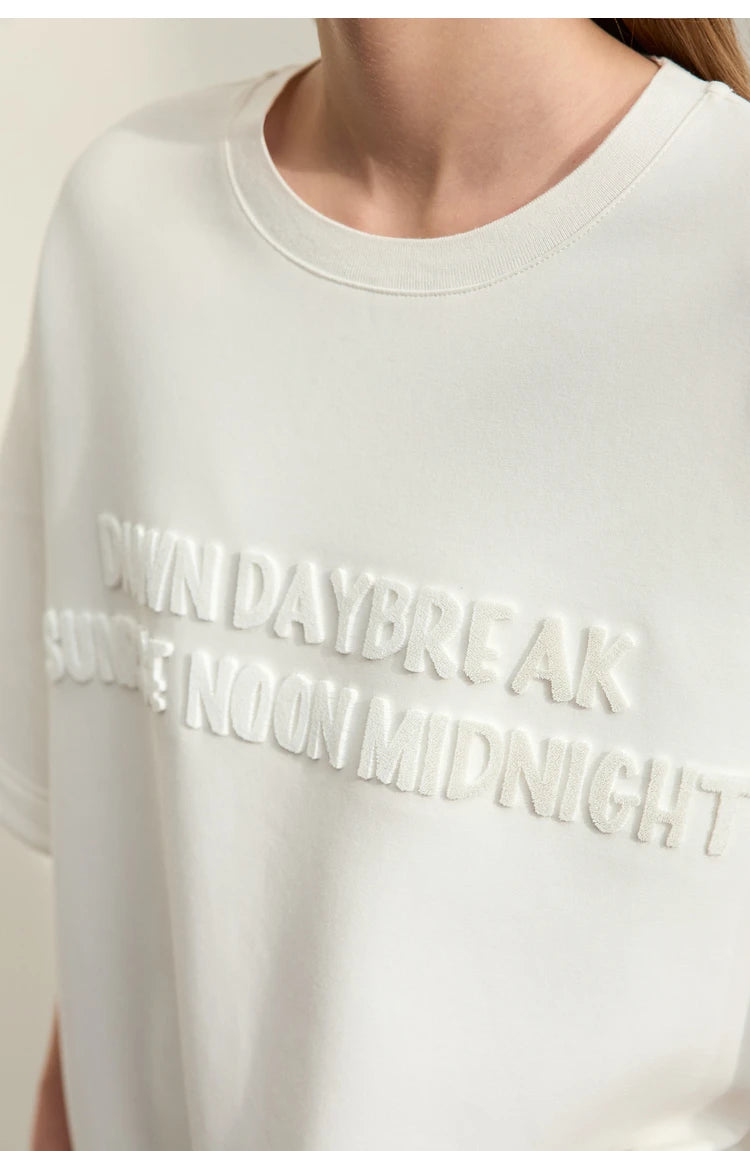 Damen T-Shirts mit Rundhalsausschnitt und losem, lässigem Schnitt mit Stickerei