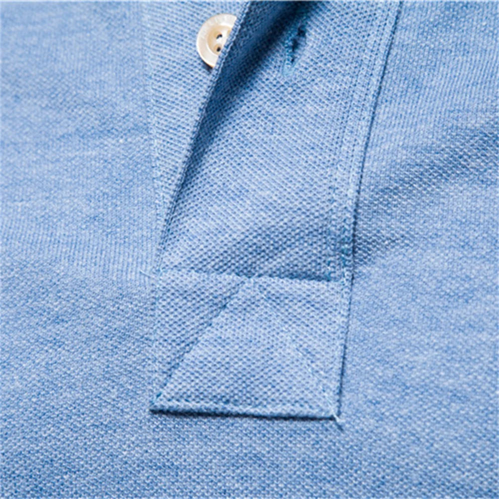 Herren Poloshirt aus Baumwolle in einfarbig mit klassischem Design für Freizeit und Business