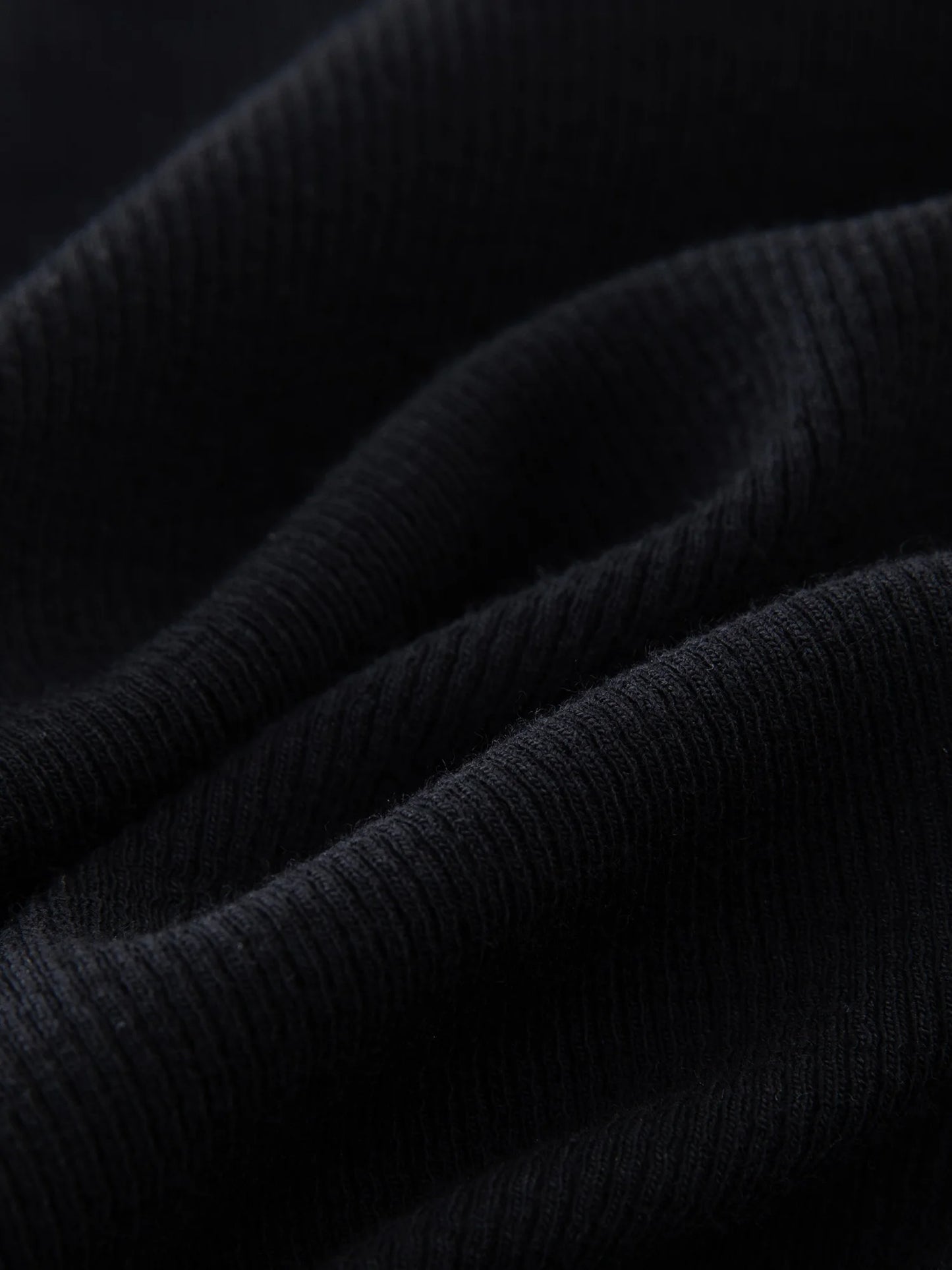 Baumwoll-T-Shirt in Übergröße mit 3D-Blumenstickerei und Rundhalsausschnitt – vielseitig und figurbetont für den Büroalltag