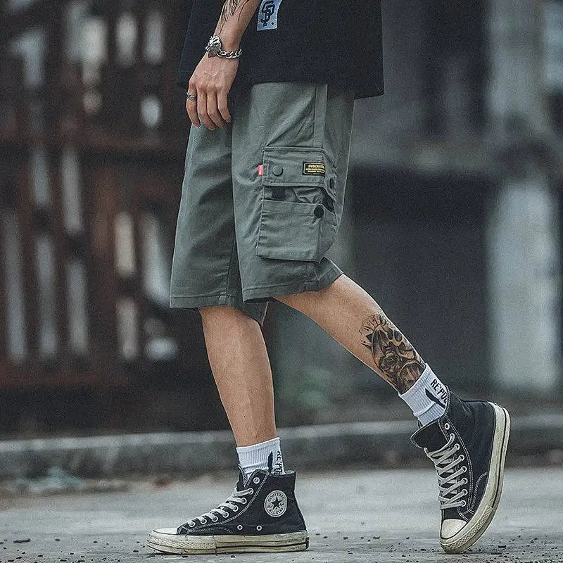 Atmungsaktive Fitness-Shorts für Herren – schnelltrocknend und ideal für Sommer-Training und Laufen.