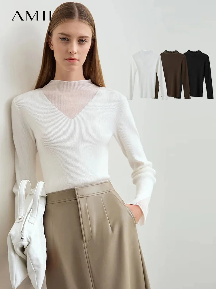 Damen Rollkragenpullover mit transparentem Panel aus der Winterkollektion 2024