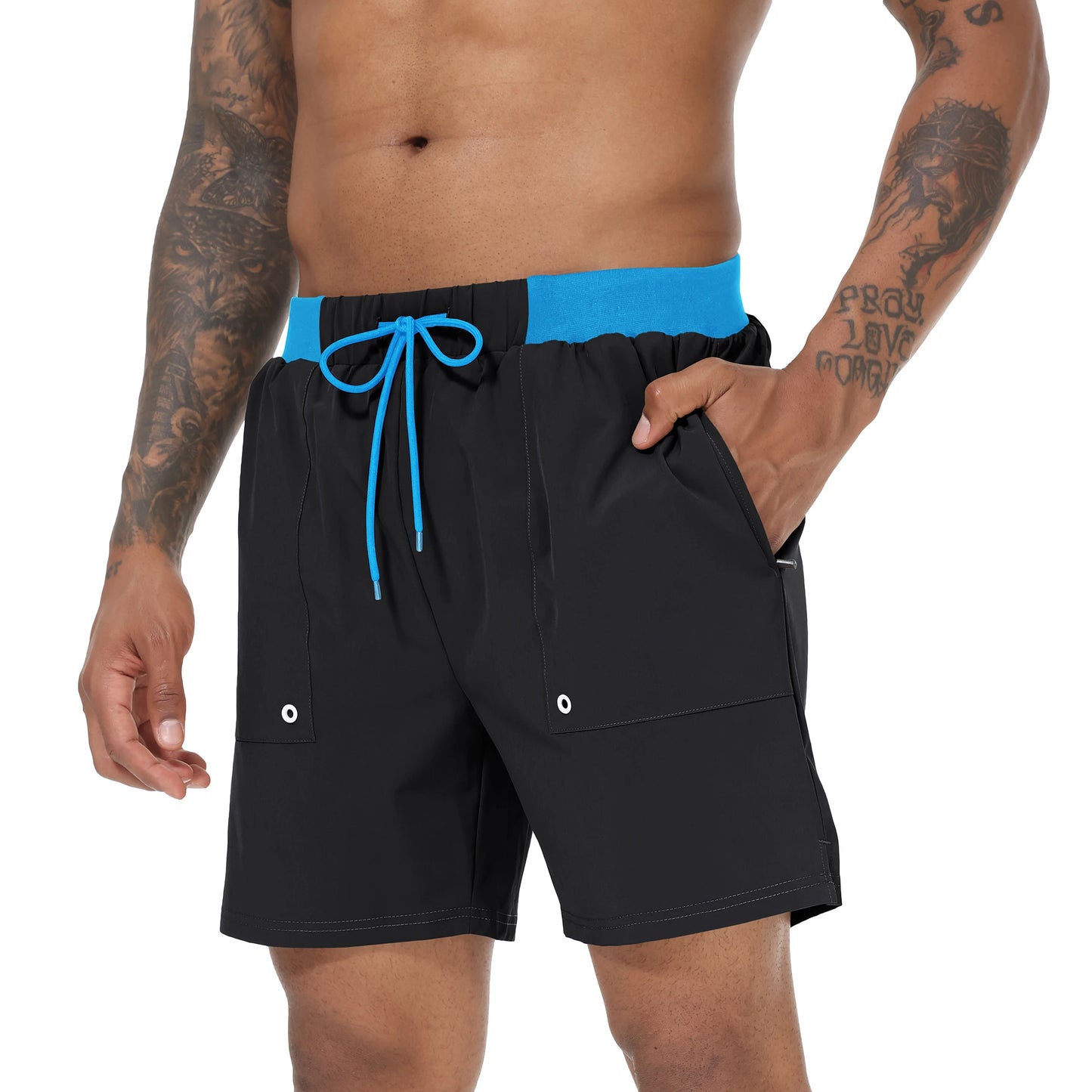 Sommerliche Herren-Badeshorts mit Camouflage-Streifen, schnelltrocknend, mit Reißverschlusstaschen und Mesh-Futter – ideal für Strand und Surfen.