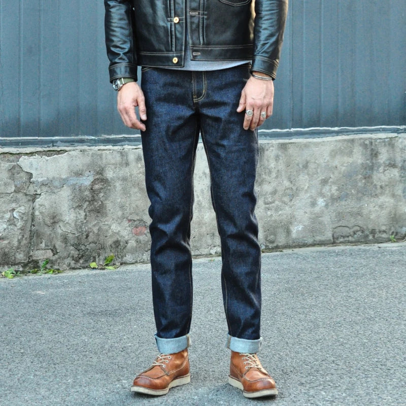 Herren Jeans aus Selvedge Denim mit schmaler Passform und Reißverschluss