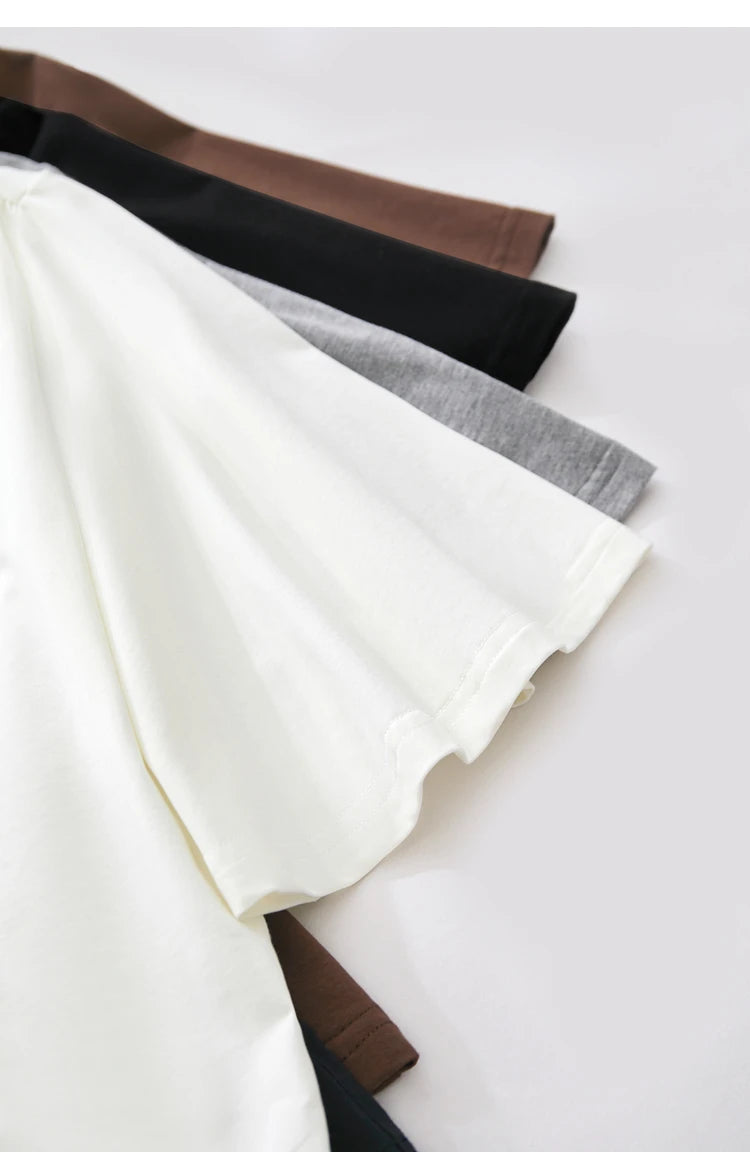 Damen T-Shirt im Minimalismus-Stil mit asymmetrischem Slash Neck und Raffen