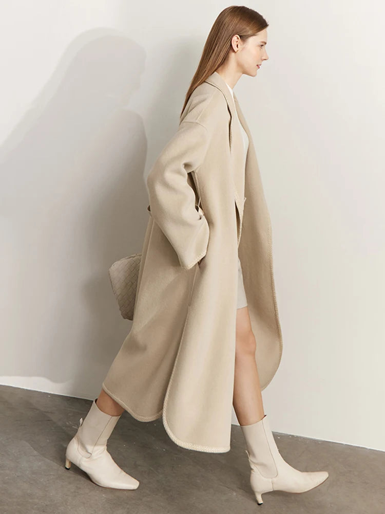 Damen Wollmantel im eleganten Retro-Stil mit Gürtel und Revers
