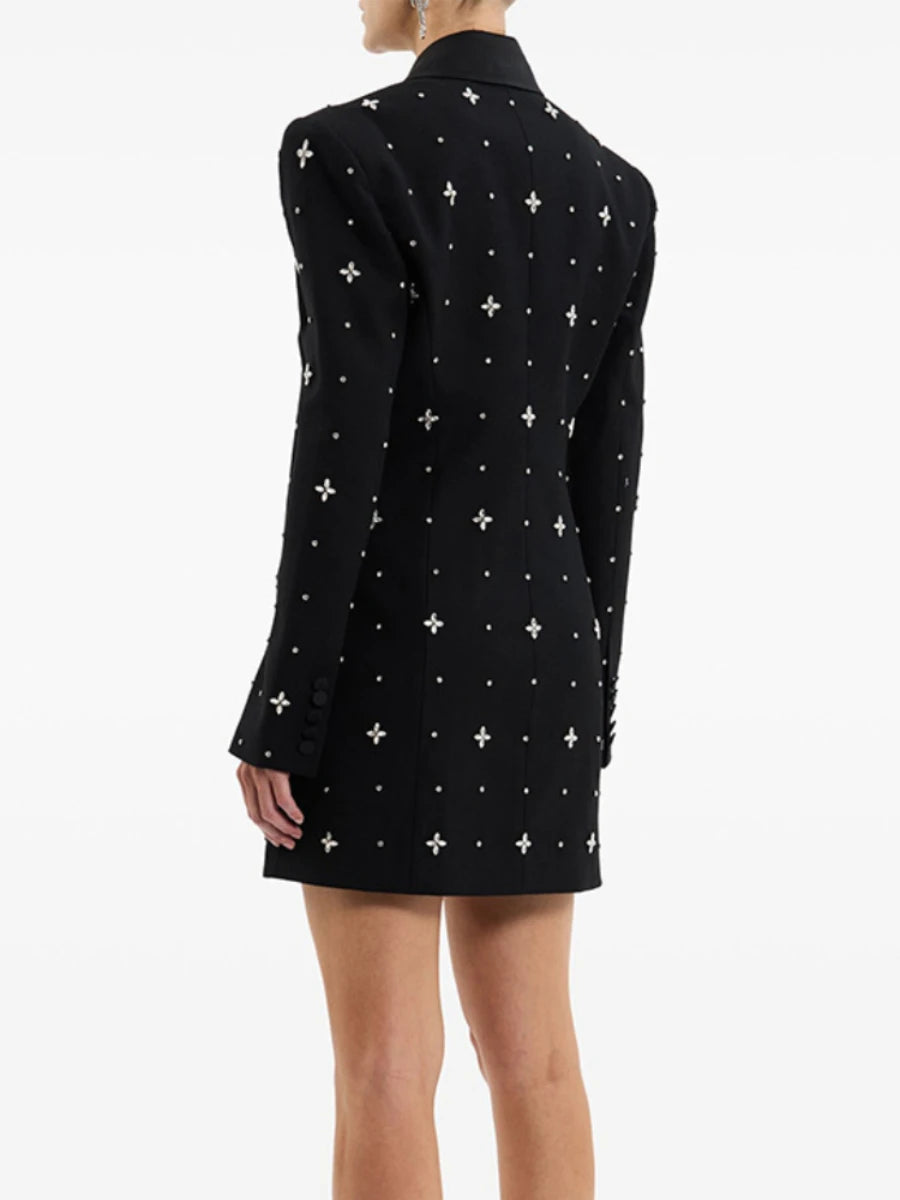 Ärmelloses, trägerloses Damen-Tunikakleid mit Patchwork-Falten im minimalistischen Design – modisch und elegant
