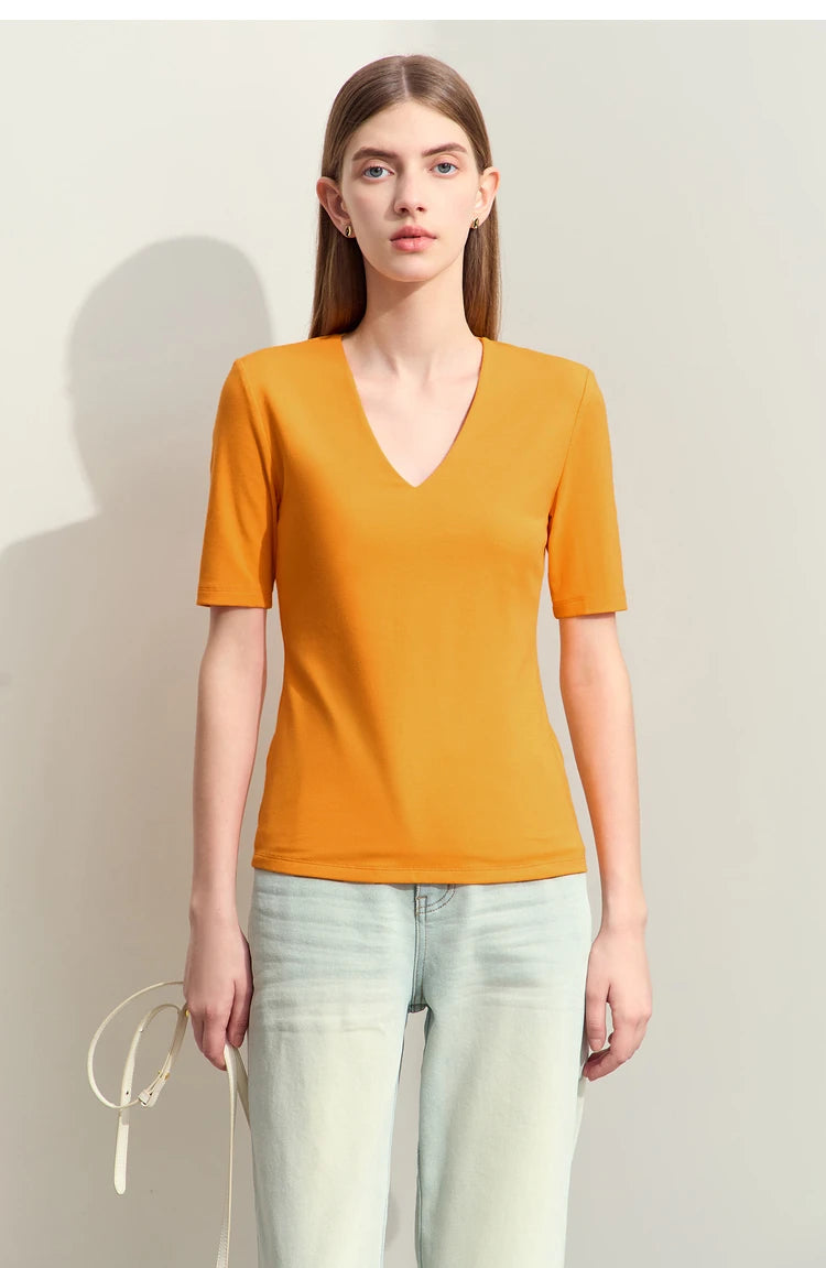 Damen T-Shirt im Minimalismus-Stil mit V-Ausschnitt und halben Ärmeln
