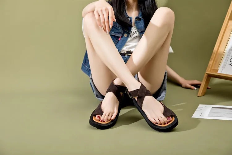 AIYUQI Sandalen für Damen, große Größe, Clip-Zehen, modisch, 2025, neue römische Damen-Sommersandalen, Wildleder, echtes Leder, Strandsandalen für Damen