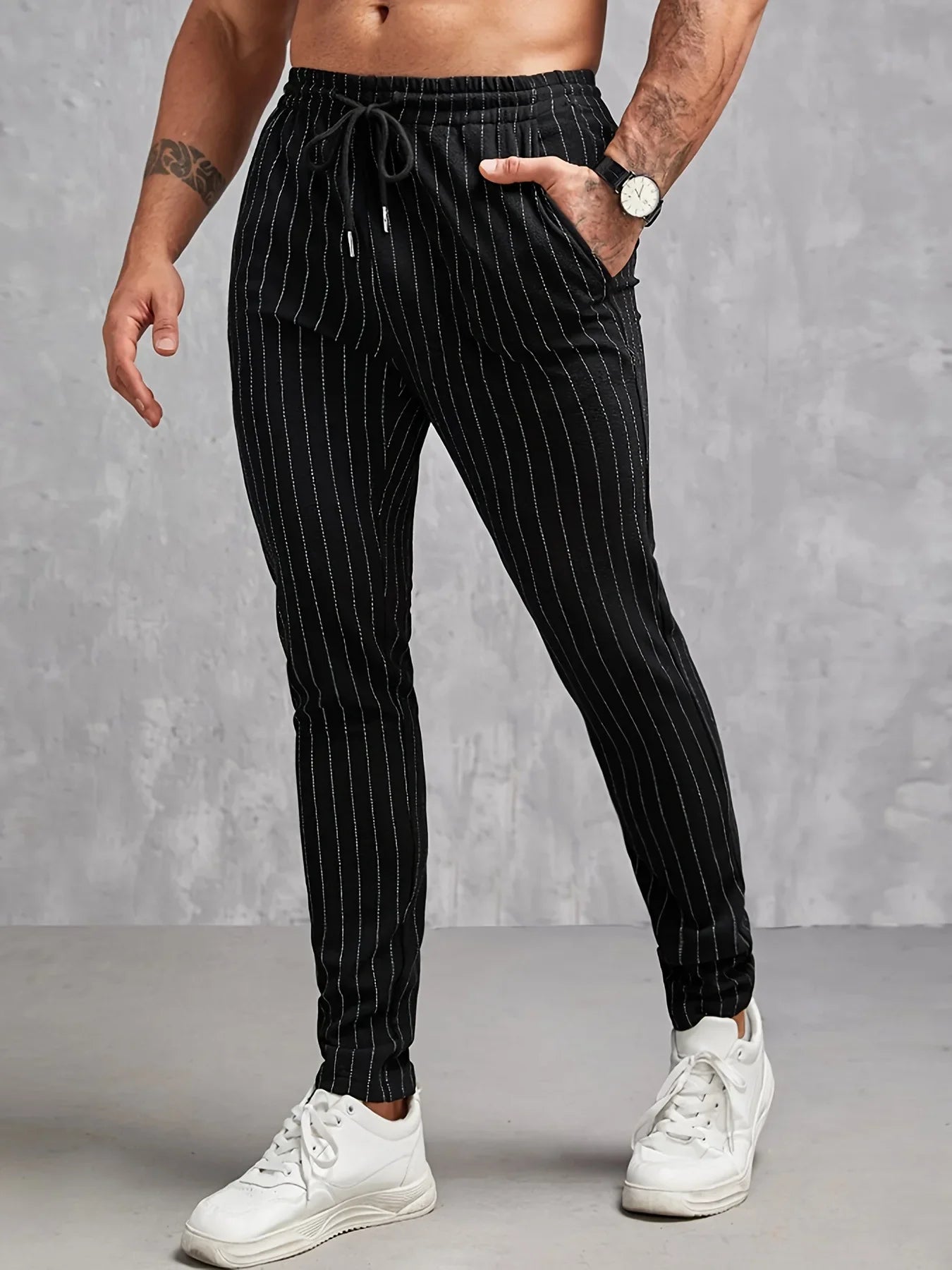 Neue Herren-Freizeithose mit gestreiften Taschen für Frühling und Sommer