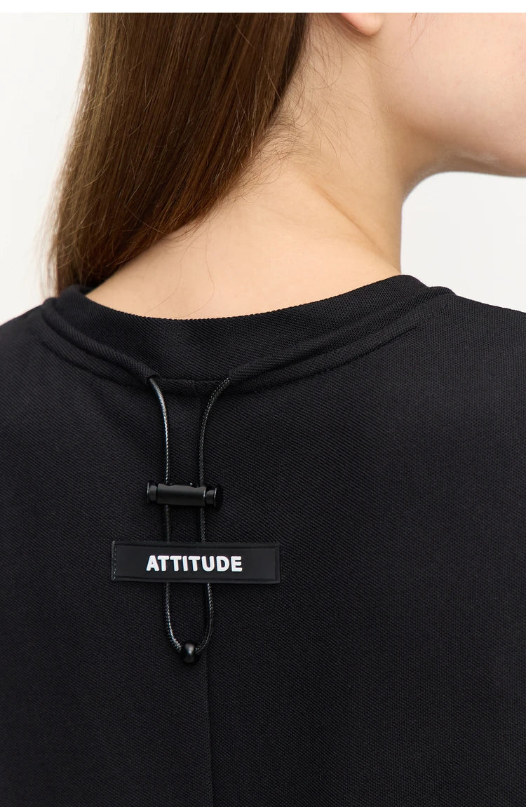 Damen T-Shirt im minimalistischen Stil mit lässigen kurzen Ärmeln