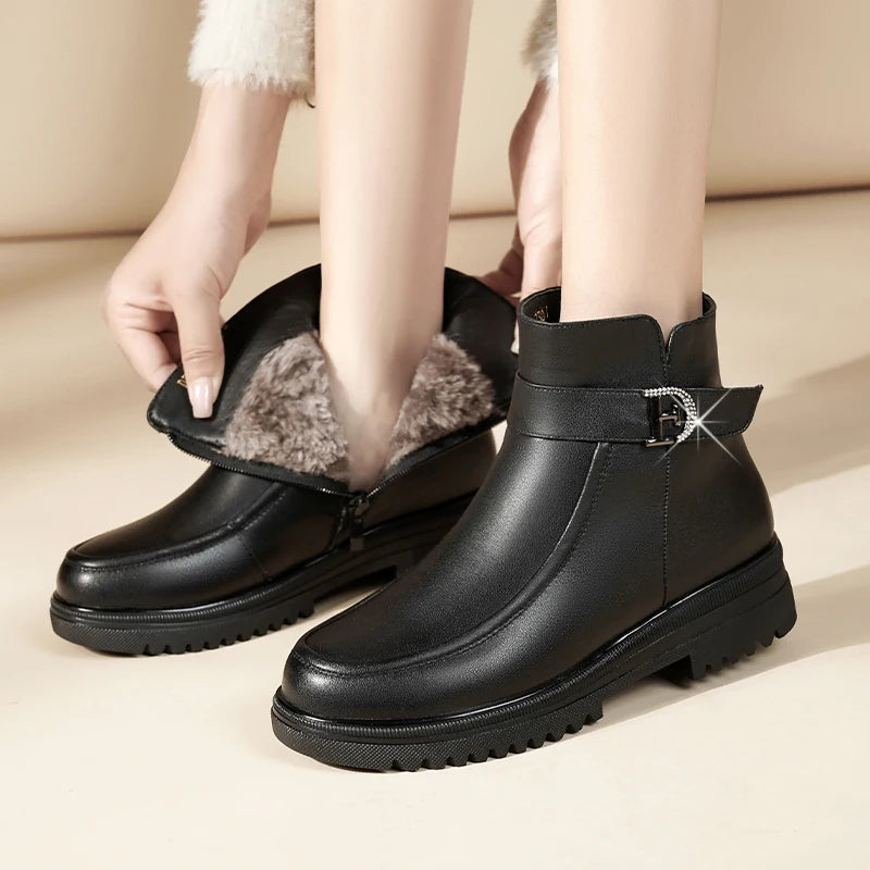 Damen Schneestiefel aus echtem Leder mit rutschfester Sohle und Wolle