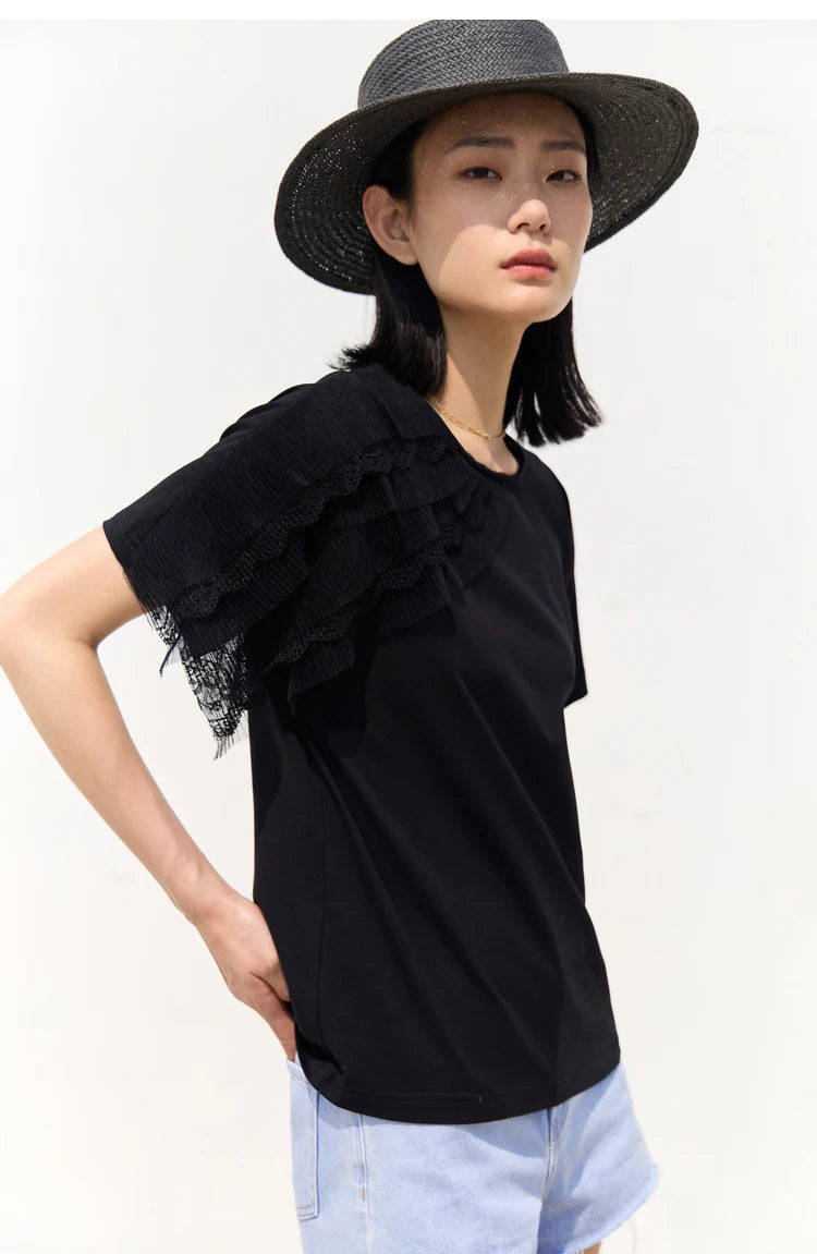 Damen T-Shirt aus mercerisierter Baumwolle im minimalistischen Patchwork-Stil mit Spitze