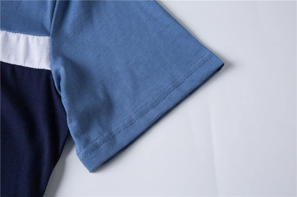 Herren T-Shirt aus 100 Prozent Baumwolle mit kurzem Patchwork-Design