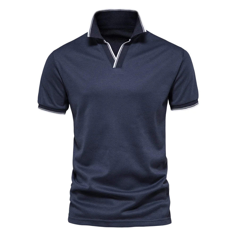 Herren Poloshirt mit V-Ausschnitt im einfarbigen, klassischen Stil