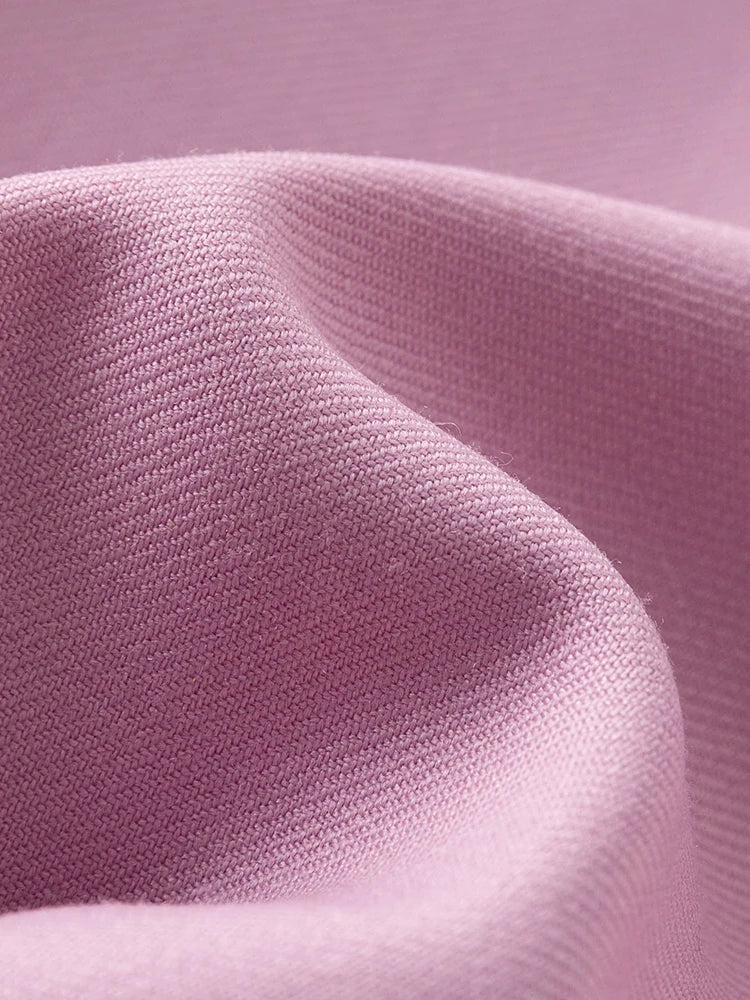 Gestreiftes Damen-Stricktop mit Knopfkragen – atmungsaktiv und vielseitig für den Büroalltag