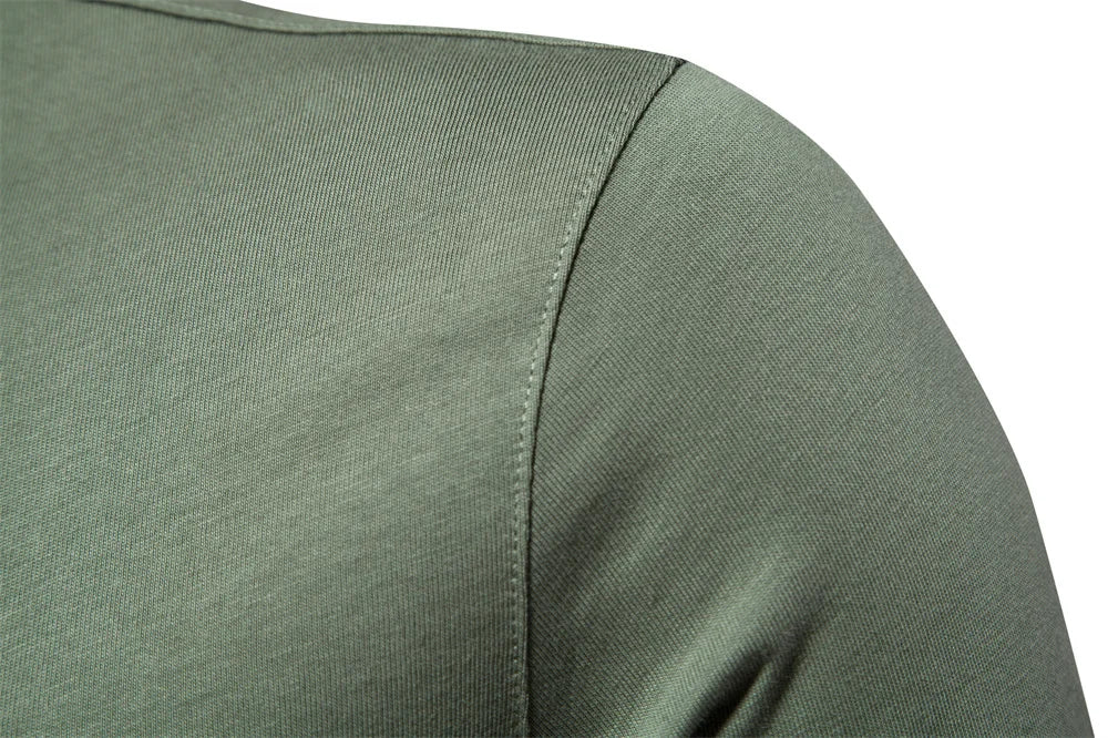 Herren Polo Shirts aus 100 Prozent Baumwolle mit Kurzarm und Stickerei