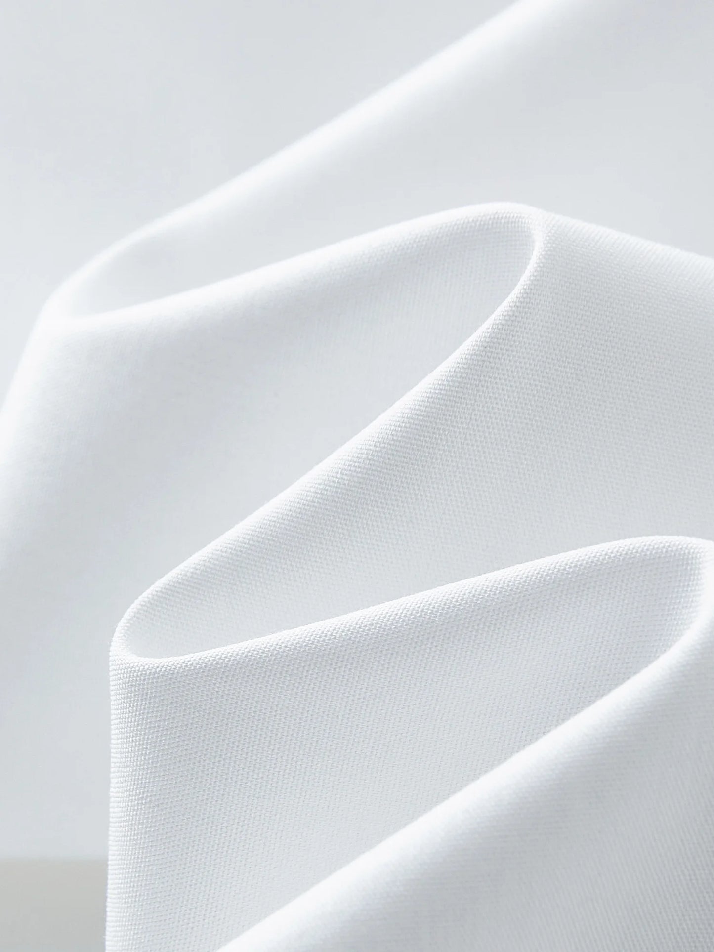 Französisch inspirierte Damenbluse mit romantischer Stickerei – vielseitig kombinierbar für den Alltag