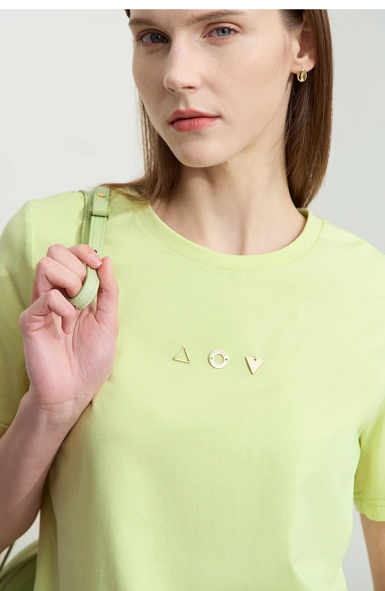 Damen T-Shirt mit O-Ausschnitt und geometrischer Dekoration aus antibakterieller Baumwolle