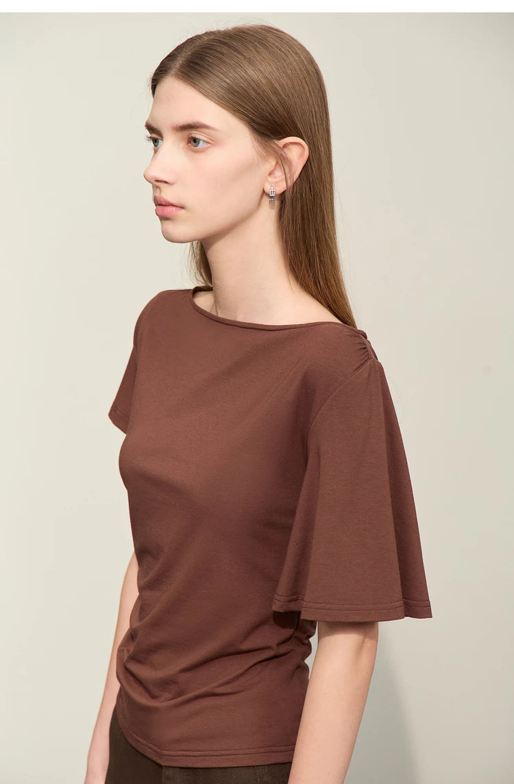 Damen T-Shirt im Minimalismus-Stil mit asymmetrischem Slash Neck und Raffen