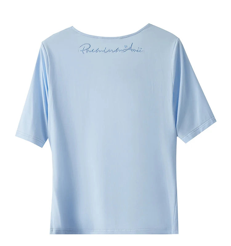 Damen T-Shirt mit drapierter Kragen- und besticktem Design aus modalem Strick