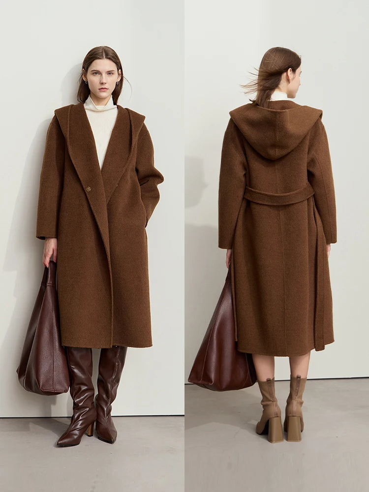 Damen Wollmantel aus Kamelwolle mit Kapuze und lockerem Gürtel