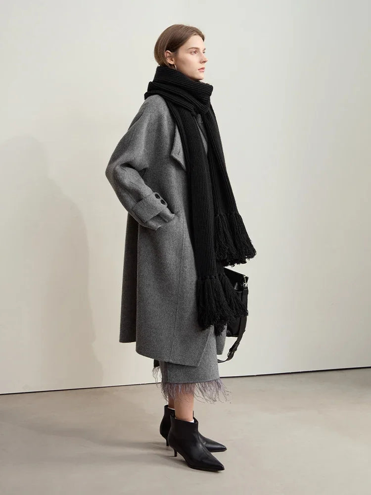 Damen Wollmantel aus 100 Prozent Wolle mit losem Raglanärmel Design