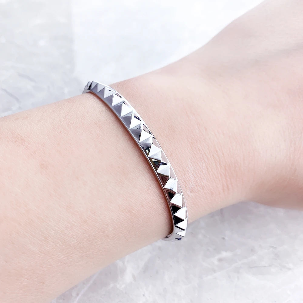 Damen-Ohrstecker Armreif Set Punk aus Sterlingsilber