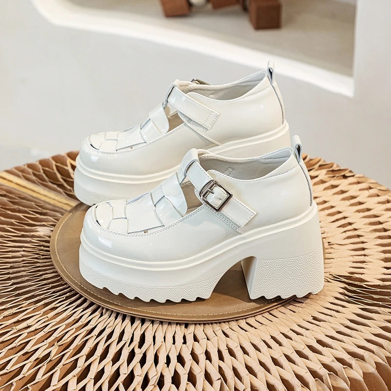 AIYUQI Echtes Leder Frauen Sandalen 2025, Neue Mode High-heel Sandalen Frauen Geschlossene Zehen Plattform Römischen Sandalen Frauen