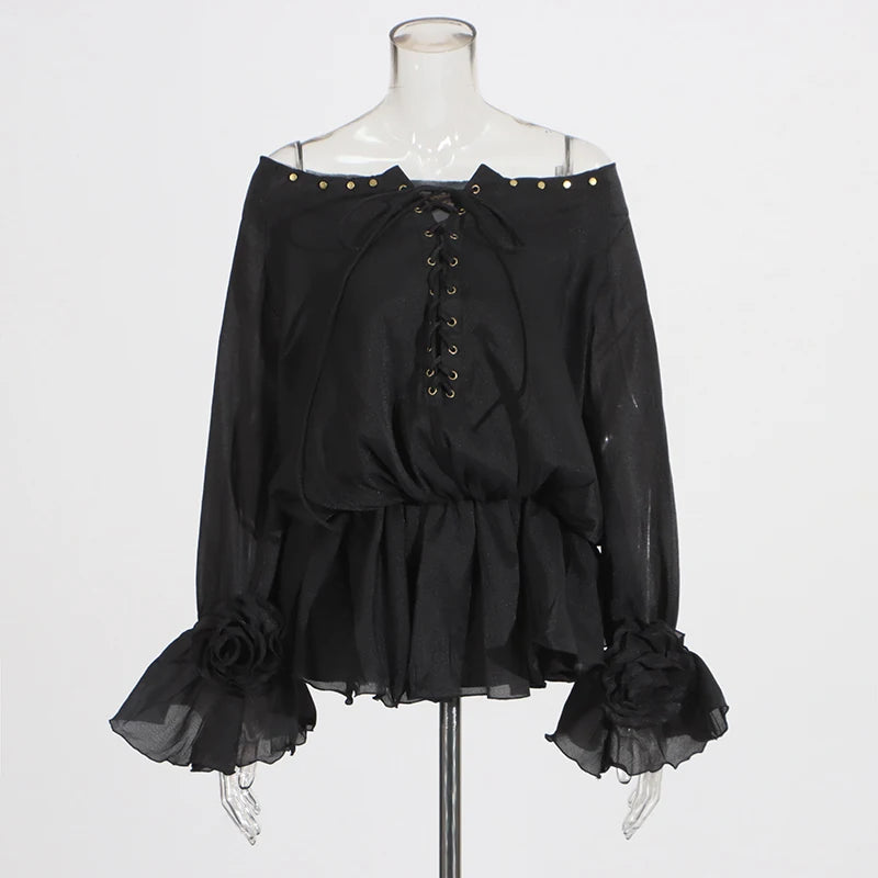 Elegantes Damen-Zweiteiler-Set mit Pailletten, langärmligem Oberteil und hoch taillierter, gerader Hose – schickes Outfit für besondere Anlässe.