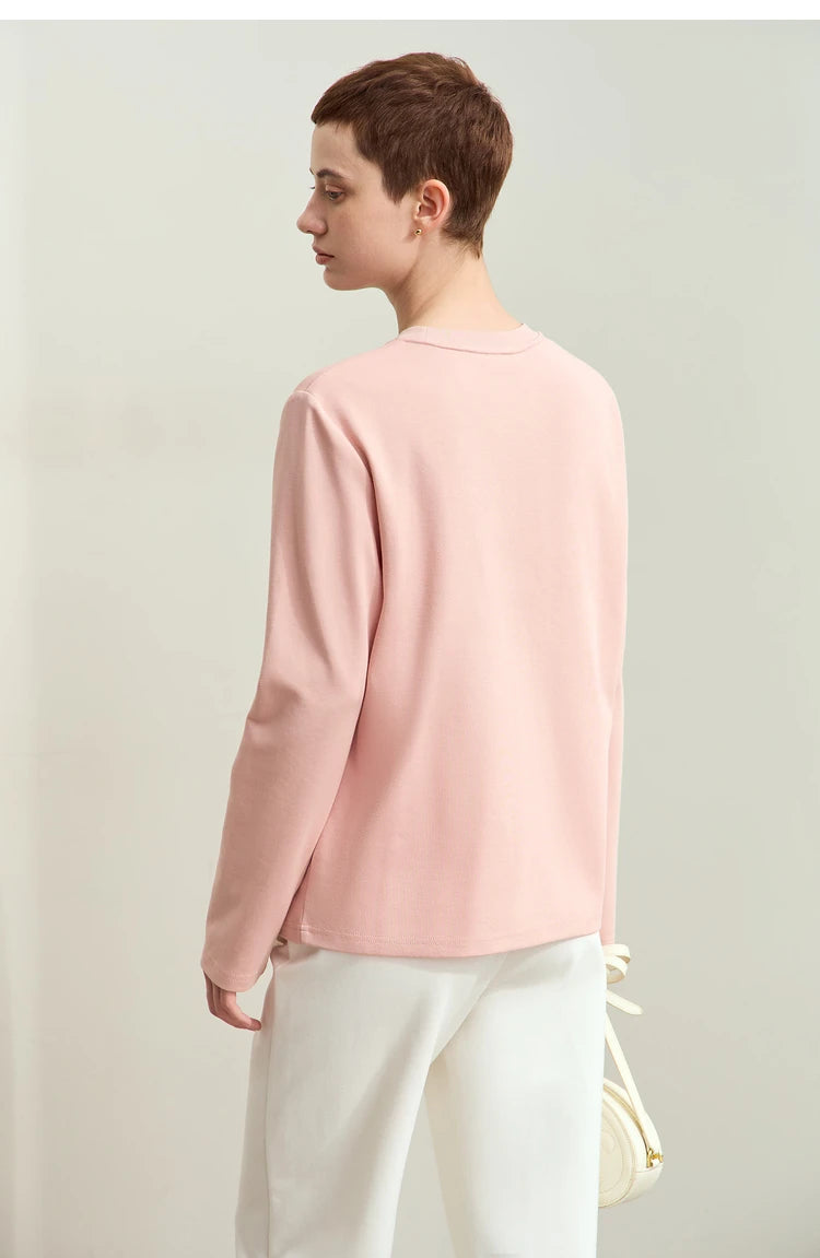 Damen T-Shirt im Minimalismus-Stil mit Kunstdruck und Stickerei für den Herbst