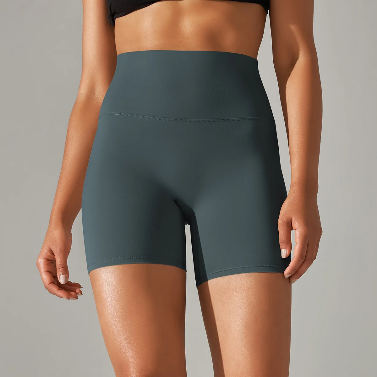 Nahtlose Sportshorts mit hohem Bund, dunkelgrün